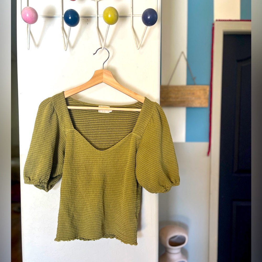 Bianca tee in Olive Nation LTD size L